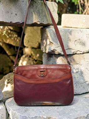 Etienne Aigner Vintage Two-Tone Burgundy Leather Shoulder Bag NWT